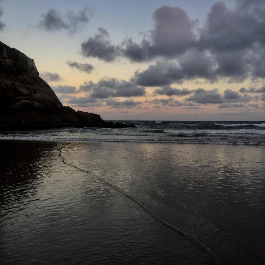 Casa Enseada, Prainha, Praia Grande Com Ar Nos 2 Quartos Сан-Франсиску-ду-Сул Экстерьер фото